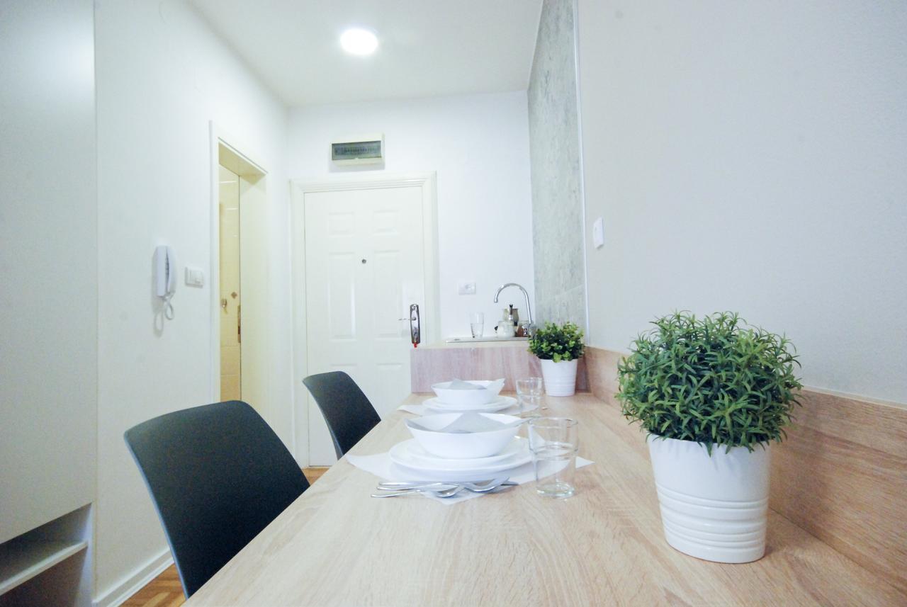 Tiara Apartment 2 Novi Sad Exterior foto